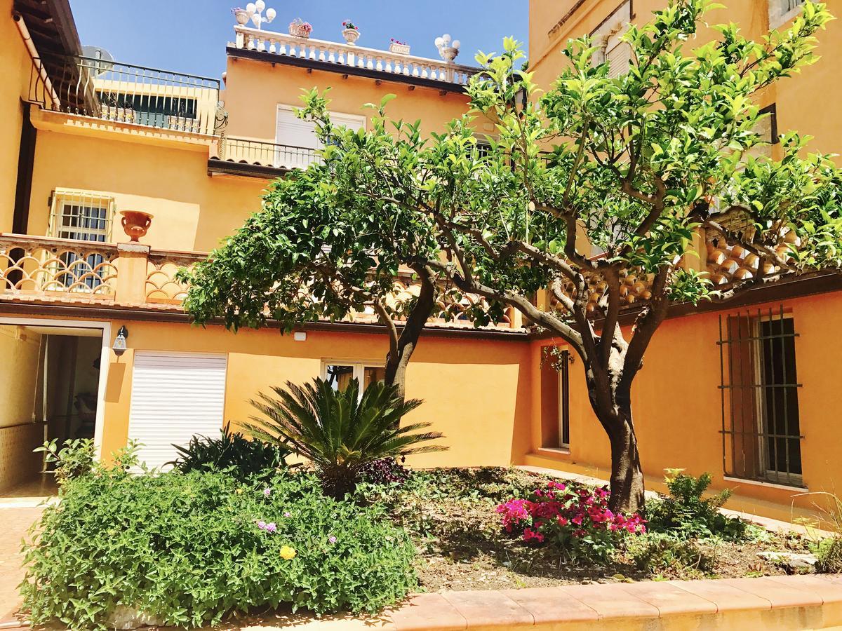 Hotel Villa Riis Taormine Extérieur photo