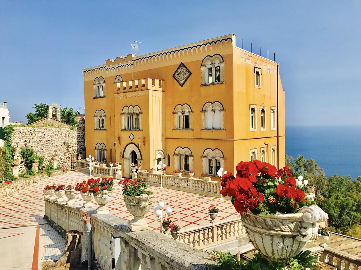 Hotel Villa Riis Taormine Extérieur photo