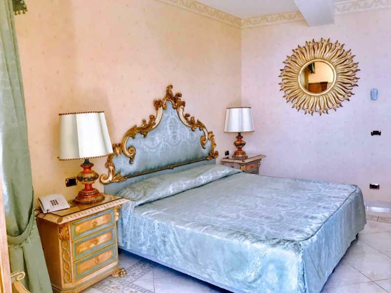 Hotel Villa Riis Taormine Extérieur photo