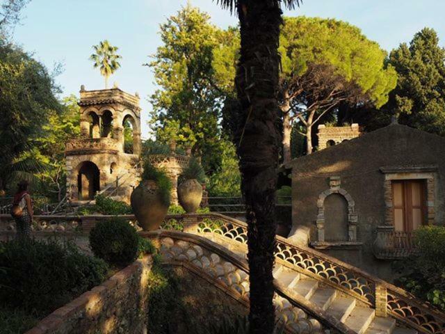 Hotel Villa Riis Taormine Extérieur photo